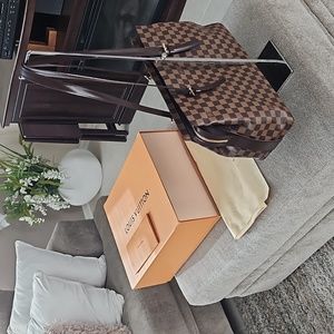 🔥💎Louis Vuitton Damier Ebene Chelsea Zip Tote🔥💎